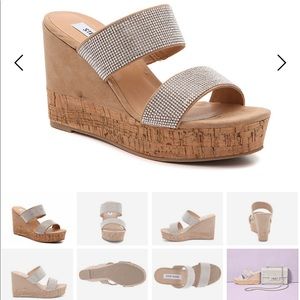 SANDRO WEDGE SANDAL SIZE 6